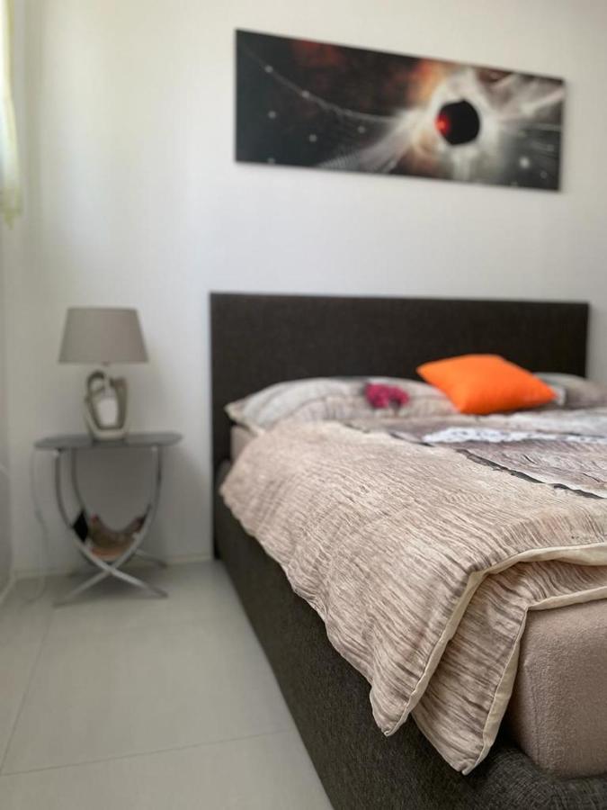 Apartman Lodenica Piest'any Dış mekan fotoğraf
